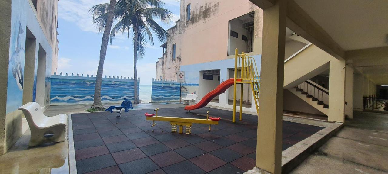 Paradise Seaview Homestay Port Dickson Esterno foto